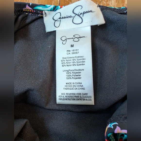 Jessica Simpson One Piece Ruffled Swim Suit Size Medium - Picture 3 of 3